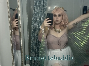 Brunettebaddie