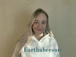 Earthabeeson