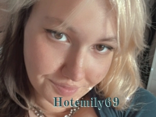 Hotemily69