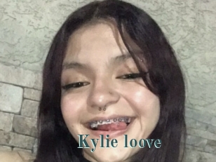 Kylie_loove