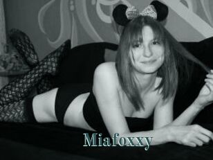 Miafoxxy