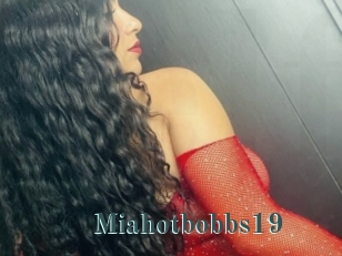 Miahotbobbs19