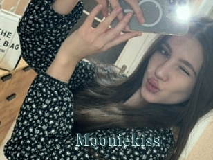 Mooniekiss