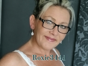 Roxie34dd