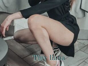 Tiny_liana